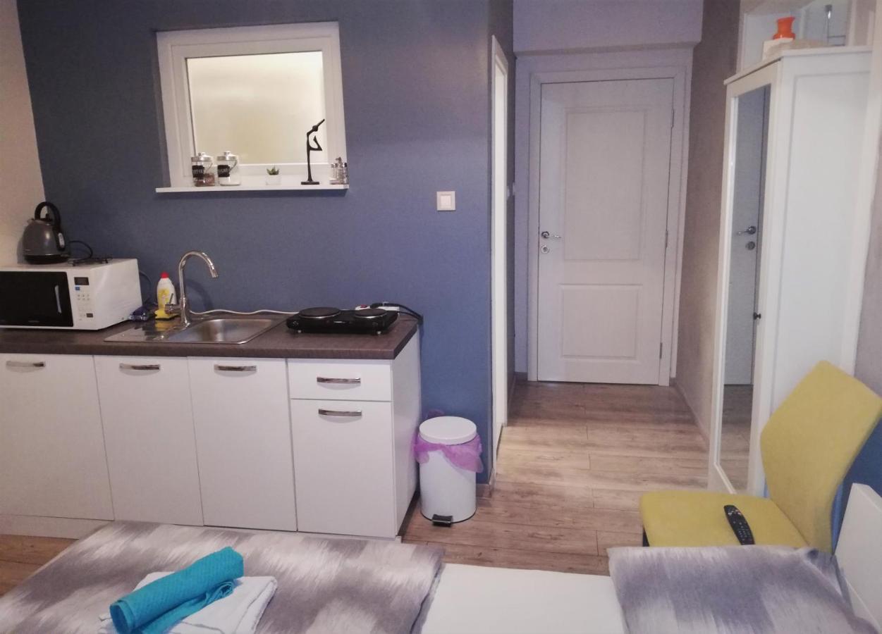 Angela Studio Apartments 萨格勒布 外观 照片
