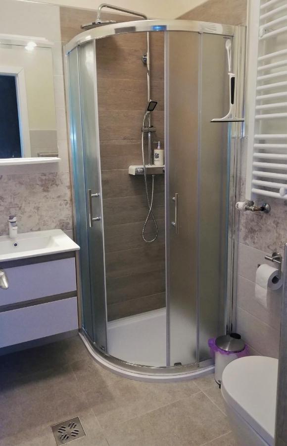 Angela Studio Apartments 萨格勒布 外观 照片