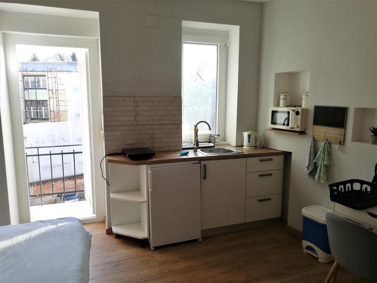 Angela Studio Apartments 萨格勒布 外观 照片
